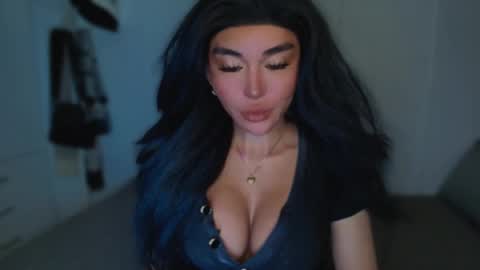 Snapshot of transnextdoor_ chatting on 03-07-25, 01:53 ALMIGHTY GODDESS VALENTINA online show from 03-07-25, 01:53