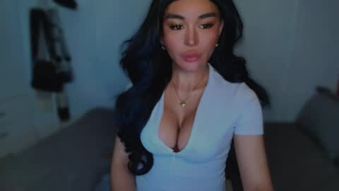 Snapshot of transnextdoor_ chatting on 03-08-25, 03:06 ALMIGHTY GODDESS VALENTINA online show from 03-08-25, 03:06