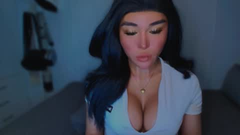 Snapshot of transnextdoor_ chatting on 03-10-25, 05:00 ALMIGHTY GODDESS VALENTINA online show from 03-10-25, 05:00