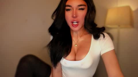 Snapshot of transnextdoor_ chatting on 09-17-25, 01:07 ALMIGHTY GODDESS VALENTINA online show from 09-17-25, 01:07