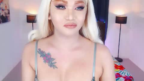 KYLIE BELLA  TS online show from 04-06-26, 08:48