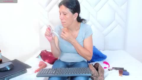 CLEO online show from 03-27-26, 07:46