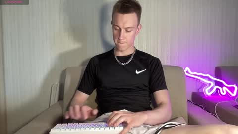 Travis online show from 06-01-26, 09:11