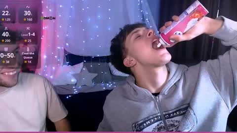 Travis online show from 11-12-25, 07:57