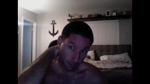 TravisKenn online show from 12-18-24, 12:40