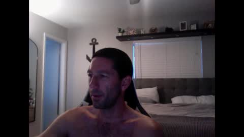 TravisKenn online show from 12-20-24, 12:49