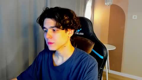 Snapshot of travisrivas chatting on 03-03-26, 03:23 travisrivas online show from 03-03-26, 03:23