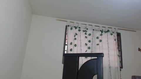 Snapshot of trebol_4 chatting on 04-18-26, 07:58 trebol_4 online show from 04-18-26, 07:58