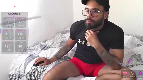 Snapshot of treborshunter chatting on 03-26-26, 08:14 Hunter man online show from 03-26-26, 08:14