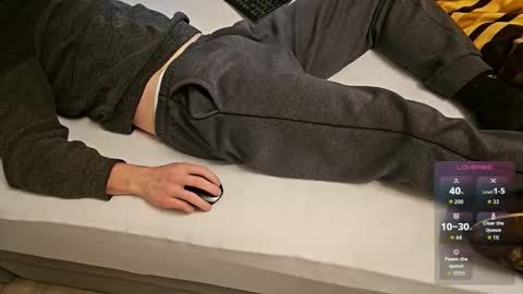 tree1989 online show from 03-14-26, 08:25