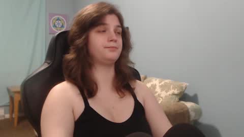 TreeJeanne online show from 01-31-25, 04:38