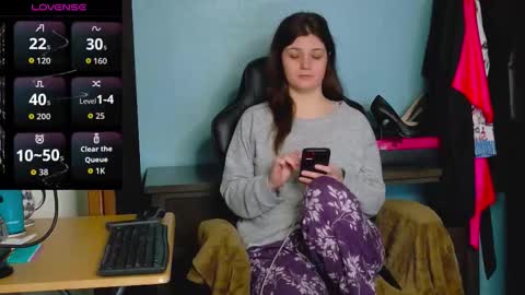 TreeJeanne online show from 12-02-25, 03:01