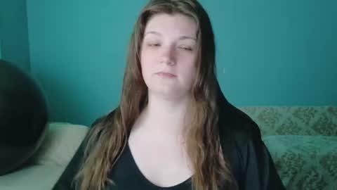 TreeJeanne online show from 06-22-26, 07:55