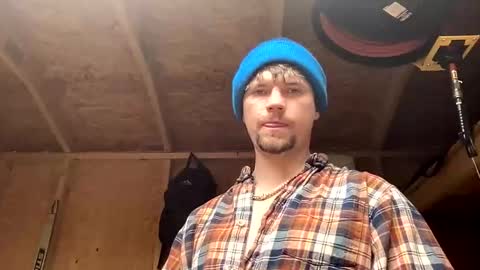 treeman817 online show from 02-01-26, 06:17