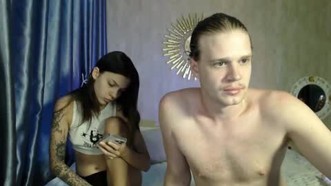 Sarah And Jon online show from 02-03-25, 04:35