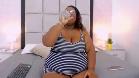 Treisy Vixen big ass online show from 07-14-26, 03:22