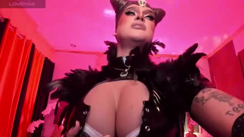 Jade online show from 12-12-24, 07:30