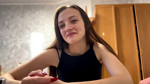 Tina online show from 02-11-26, 01:38