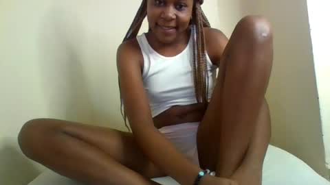 Snapshot of tresyamber chatting on 07-11-26, 03:31 tresyamber online show from 07-11-26, 03:31