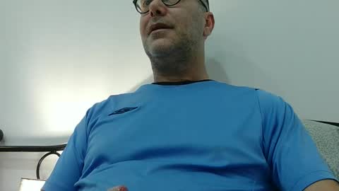 Snapshot of trevido4u chatting on 04-05-26, 02:09 trevido4u online show from 04-05-26, 02:09