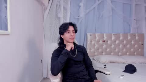 Trevor Belmon online show from 10-26-25, 04:40