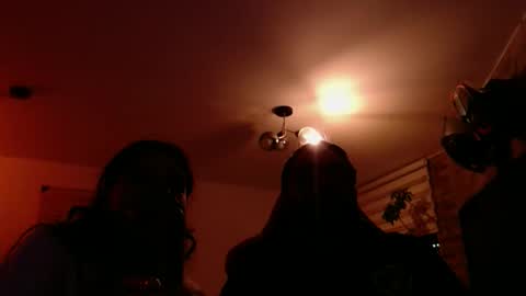 Snapshot of trevor_hilton_ chatting on 02-24-25, 01:13 trevor online show from 02-24-25, 01:13