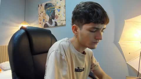 Snapshot of trevor_mob chatting on 03-15-26, 12:22 trevor_mob online show from 03-15-26, 12:22