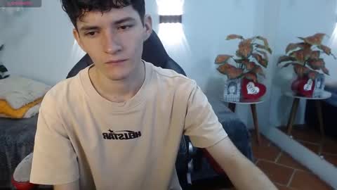 Snapshot of trevor_mob chatting on 03-24-26, 07:30 trevor_mob online show from 03-24-26, 07:30