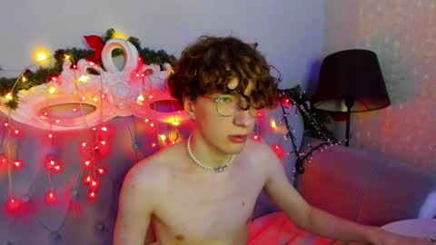 TrevorBenson online show from 01-08-25, 01:41