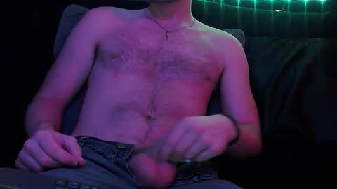 Snapshot of trevtone6 chatting on 01-08-26, 05:10 Trev Tone online show from 01-08-26, 05:10