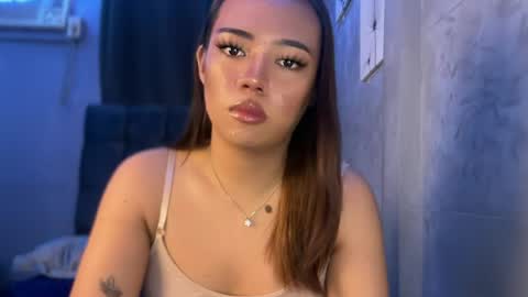 trexie_fucks15 online show from 06-18-26, 05:39