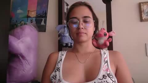 Snapshot of triana_bell chatting on 04-18-26, 07:07 triana_bell online show from 04-18-26, 07:07