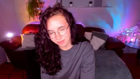 Snapshot of triciadaisy chatting on 07-20-26, 10:39 TriciaDaisy online show from 07-20-26, 10:39