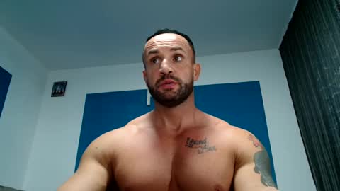 Snapshot of tridentmuscles chatting on 12-16-24, 01:10 tridentmuscles online show from 12-16-24, 01:10