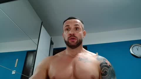 Snapshot of tridentmuscles chatting on 01-17-25, 10:01 tridentmuscles online show from 01-17-25, 10:01