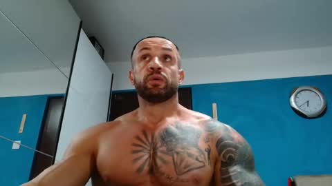 tridentmuscles online show from 10-05-25, 03:43