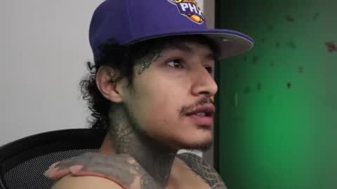 - trieone online show from 12-05-25, 07:17