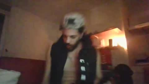 Snapshot of triestjoe chatting on 01-19-26, 12:25 triestjoe online show from 01-19-26, 12:25