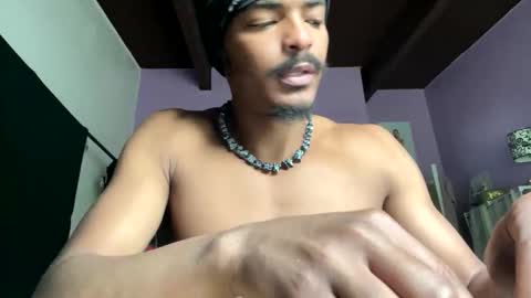 Snapshot of trillahung chatting on 04-26-26, 02:04 WapBopper online show from 04-26-26, 02:04