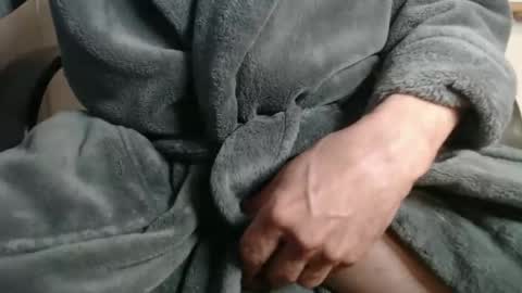 Snapshot of trimdaddy55 chatting on 05-01-26, 01:37 trimdaddy55 online show from 05-01-26, 01:37