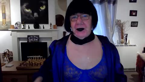 Snapshot of trinity1011 chatting on 02-24-26, 08:12 trinity1011 online show from 02-24-26, 08:12