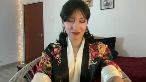 Snapshot of trinitysecrets chatting on 02-28-26, 06:53 trinitysecrets online show from 02-28-26, 06:53