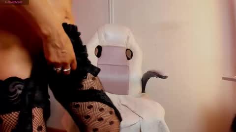 trinityy__ online show from 03-20-26, 09:41