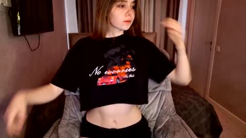 Snapshot of tripleprinces chatting on 10-12-25, 06:12 tripleprinces online show from 10-12-25, 06:12