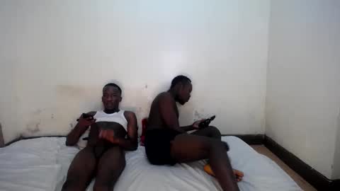 Trisboo5 online show from 01-19-25, 09:02