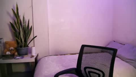 trisha online show from 12-26-24, 10:05