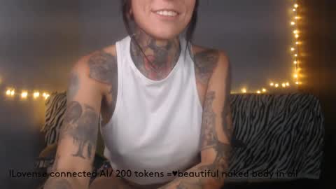 Tristan And Samara online show from 12-19-24, 11:25