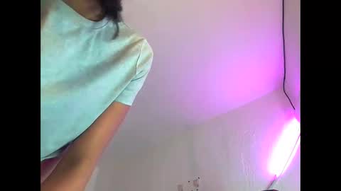 Snapshot of trix_ebony chatting on 04-20-26, 03:20 trix_ebony online show from 04-20-26, 03:20