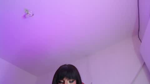 Snapshot of trix_ebony chatting on 05-17-26, 01:58 trix_ebony online show from 05-17-26, 01:58