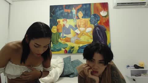 Snapshot of trixiandsuki chatting on 09-10-25, 02:22 trixiandsuki online show from 09-10-25, 02:22